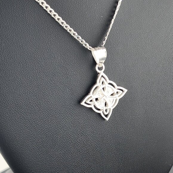 New Sterling Silver 925 Witch’s Knot Necklace – Wiccan Pagan Protection Amulet - Picture 5 of 7